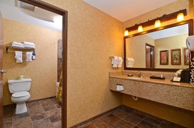 Best Western Plus Kelly Inn & Suites