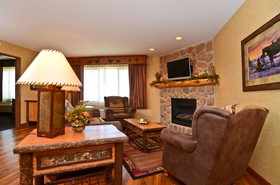 Best Western Plus Kelly Inn & Suites