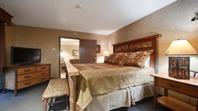 Best Western Plus Kelly Inn & Suites