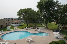 Biltmore Hotel & Suites