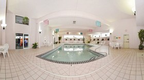 Biltmore Hotel & Suites