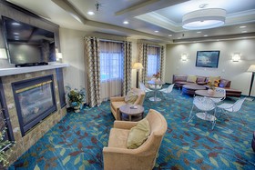 Candlewood Suites Fargo / North Dakota State University
