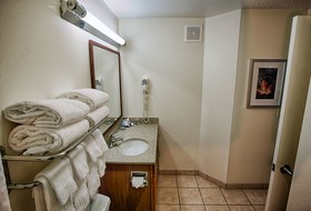 Candlewood Suites Fargo / North Dakota State University