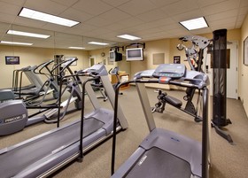 Candlewood Suites Fargo / North Dakota State University