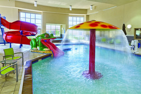 ClubHouse Hotel & Suites