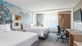 Courtyard By Marriott Fargo