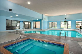 Days Inn by Wyndham Fargo