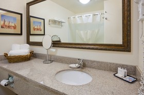 Expressway Suites of Fargo