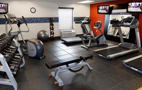 Hampton Inn & Suites Fargo Medical Center