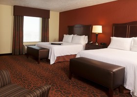 Hampton Inn & Suites Fargo Medical Center