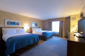 Holiday Inn Express Fargo SW  I-94 45th St