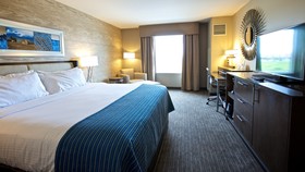 Holiday Inn Express Fargo SW  I-94 45th St