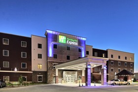 Holiday Inn Express Fargo SW  I-94 45th St