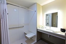 Holiday Inn Express Fargo SW  I-94 45th St