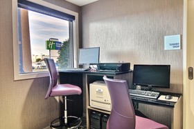 Holiday Inn Express Fargo - West Acres