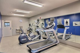 Holiday Inn Express Fargo - West Acres