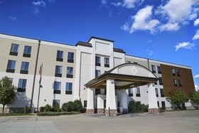 Holiday Inn Express Fargo - West Acres
