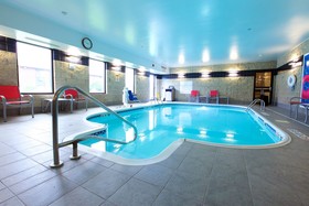Holiday Inn Express Fargo - West Acres