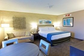 Holiday Inn Express Fargo - West Acres