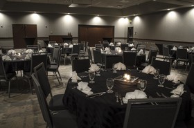 Holiday Inn Fargo