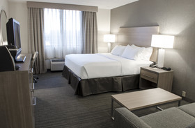Holiday Inn Fargo