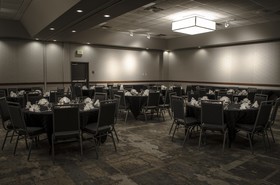 Holiday Inn Fargo
