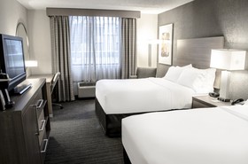 Holiday Inn Fargo