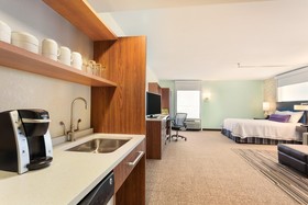 Home2 Suites by Hilton Fargo