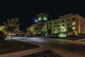 La Quinta Inn & Suites by Wyndham Fargo-Medical Center