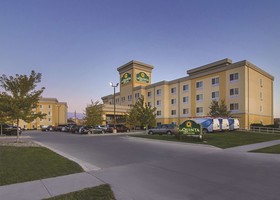La Quinta Inn & Suites by Wyndham Fargo-Medical Center