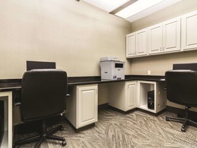La Quinta Inn & Suites by Wyndham Fargo-Medical Center