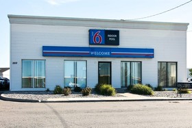 Motel 6 Fargo