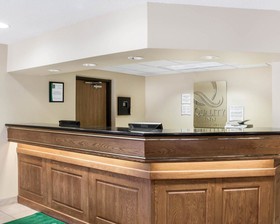 Travelodge by Wyndham Fargo West Acres