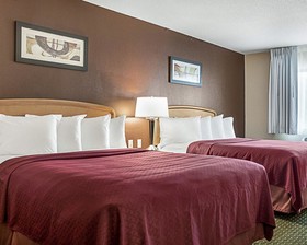 Travelodge by Wyndham Fargo West Acres