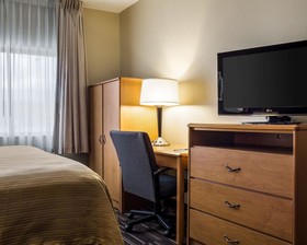 Quality Suites Fargo