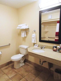 Red Roof Inn Fargo