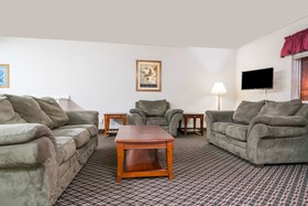Bison Inn and Suites