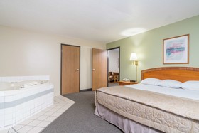 Bison Inn and Suites