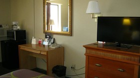 Bison Inn and Suites