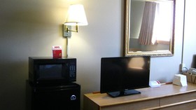Bison Inn and Suites