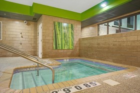 Wingate by Wyndham Fargo