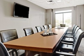 Wingate by Wyndham Fargo