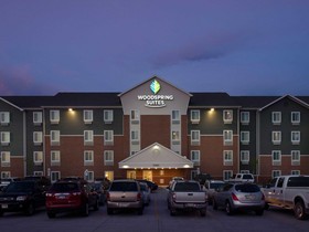 WoodSpring Suites Fargo