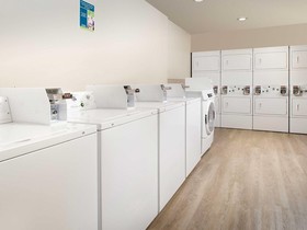 WoodSpring Suites Fargo