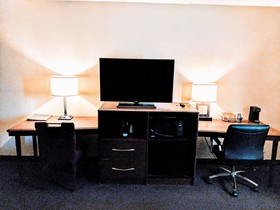 AmericInn by Wyndham Grand Forks