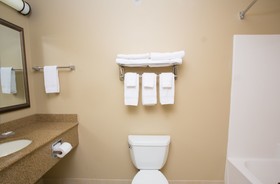 Country Inn & Suites by Radisson, Grand Forks, ND