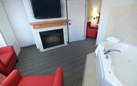 Country Inn & Suites by Radisson, Grand Forks, ND