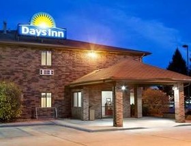 Days Inn by Wyndham Grand Forks Columbia Mall