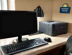 Days Inn by Wyndham Grand Forks Columbia Mall