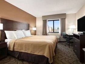 Days Inn by Wyndham Grand Forks Columbia Mall